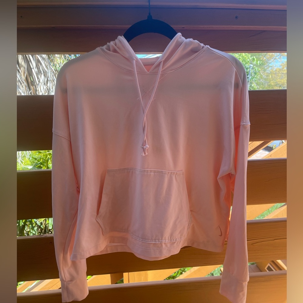 Nike cropped hoodie